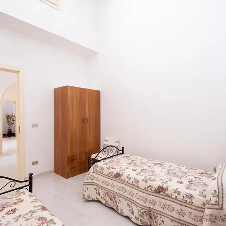 Mesciu Cuntinu Apartamento